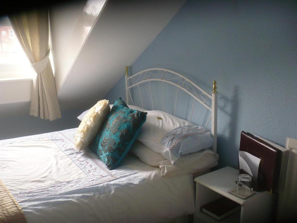 The Broadfield Bed and Breakfast Bridlington Εξωτερικό φωτογραφία